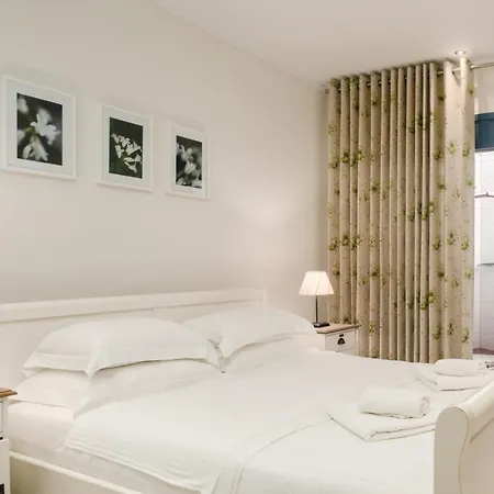 Villa Aries Villas *
