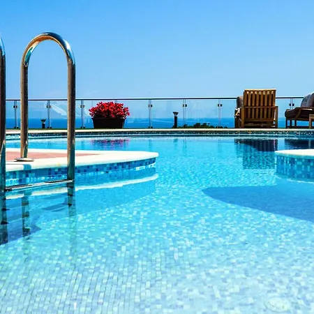 Villa Aries *